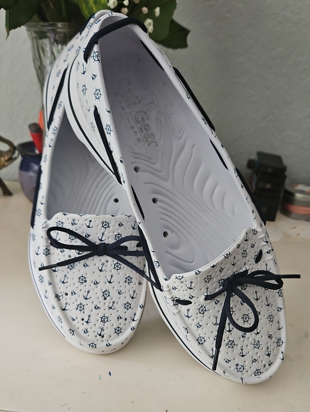 Skechers White & Navy Nautical-Print Boat Shoes